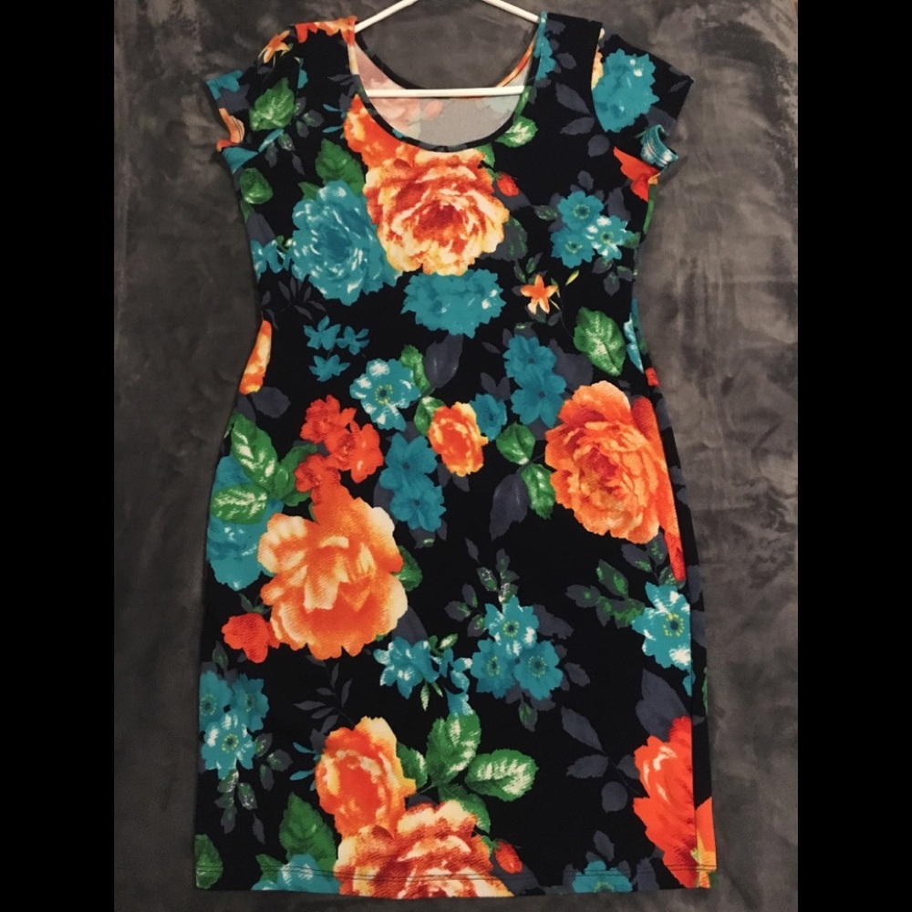 Multi floral print women’s dress